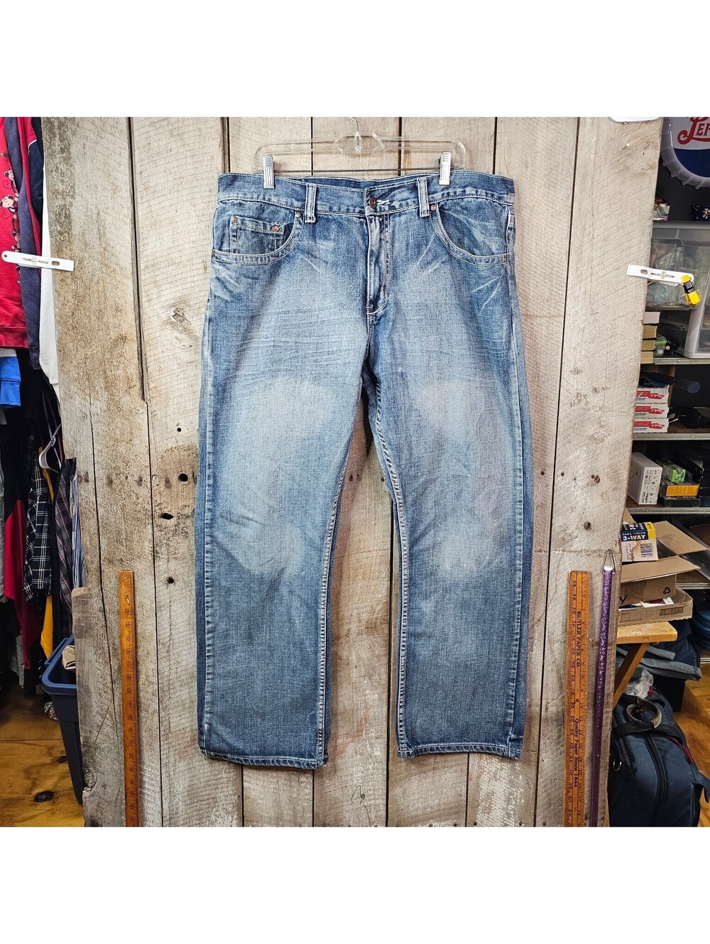 Flypaper Men's W38 L32 Boot Cut Jeans Light Wash Denim Distressed Pockets